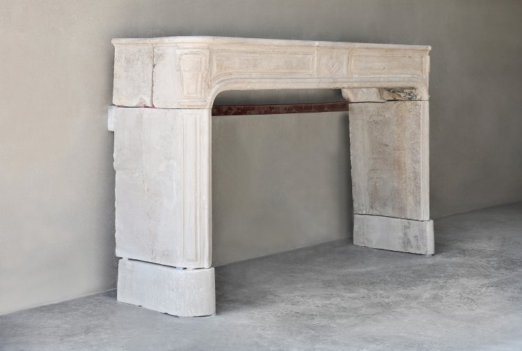 Campagnarde stijl open haard