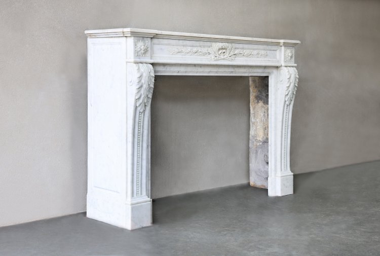 oude Carrara marmeren mantel