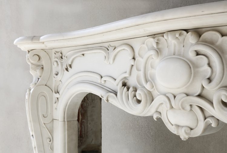 Louis XV mantel