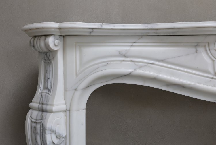 Louis XV stijl mantel