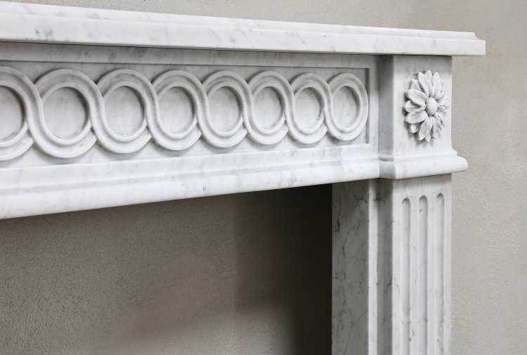 Carrara marmeren mantel