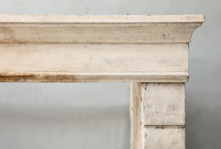 Louis XVI stijl chimney