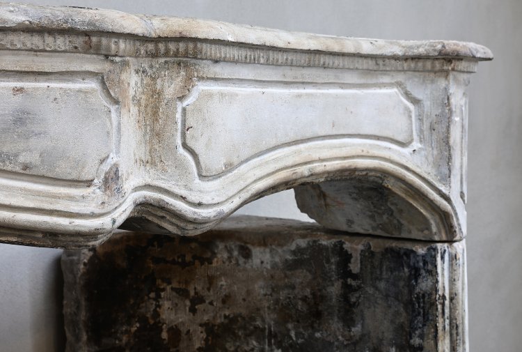 Louis XV stijl mantel